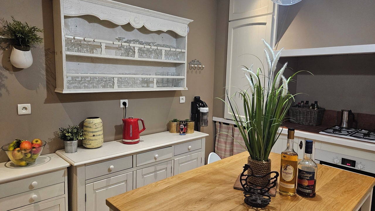 Photo of Kitchen in Tour-en-Bessin