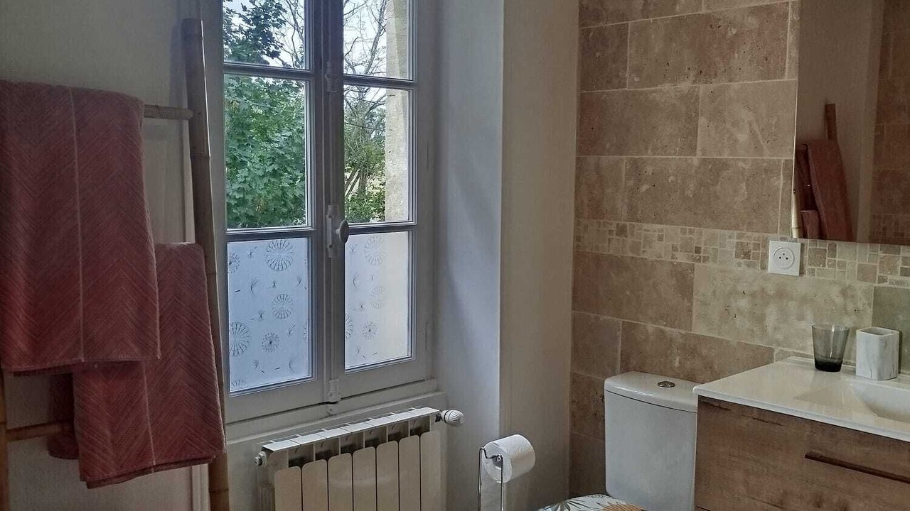 Photo of Bathroom in Tour-en-Bessin