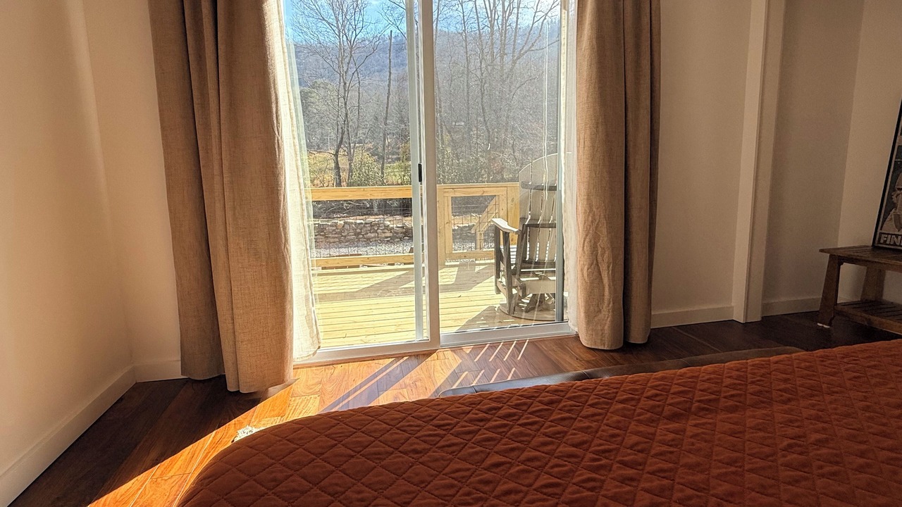 Photo of Bedroom in Horse Shoe