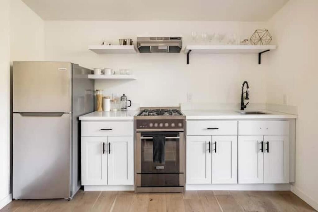 Photo of Others in San Anselmo