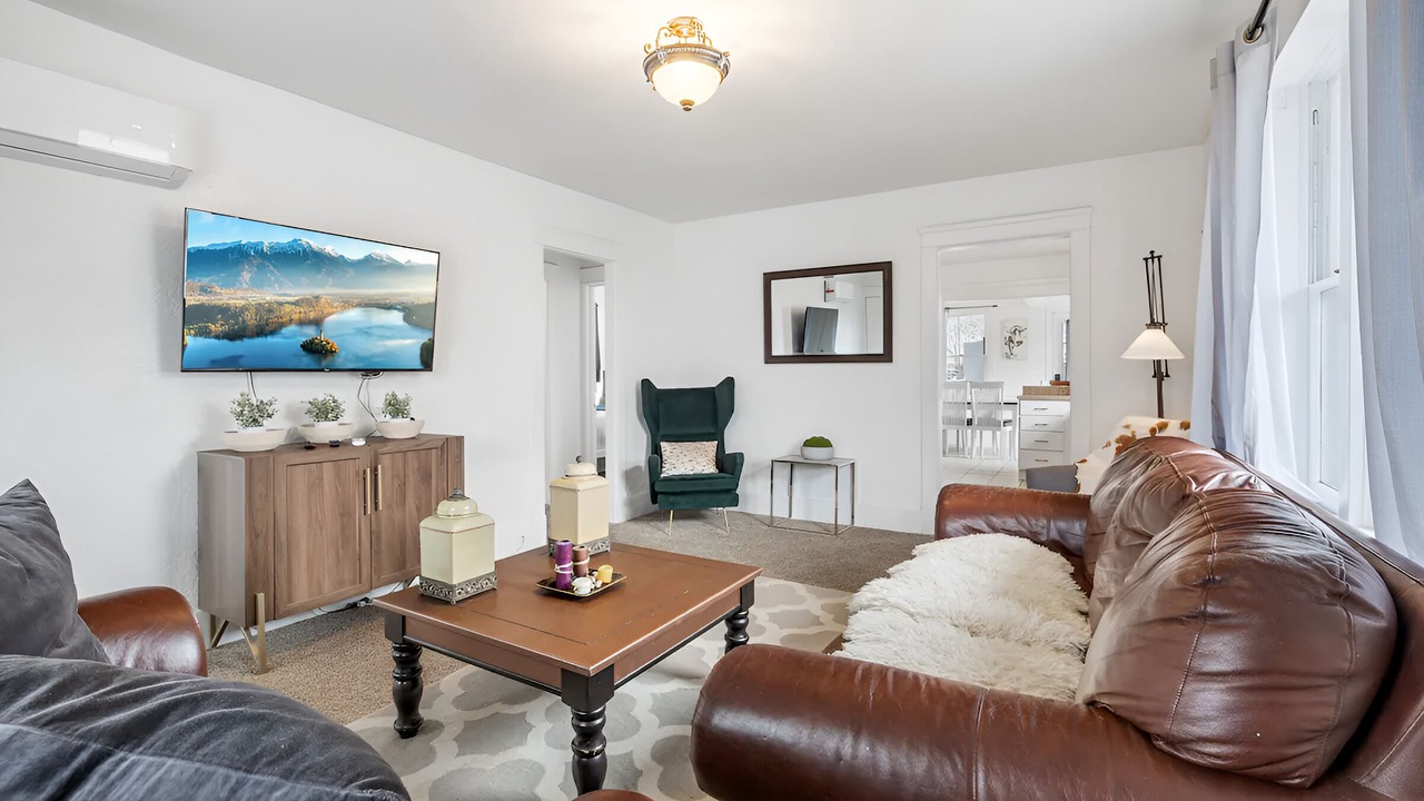 Photo of Livingroom in Price