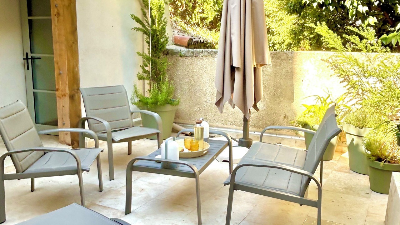 Photo of Patio Balcony in Nimes City Centre