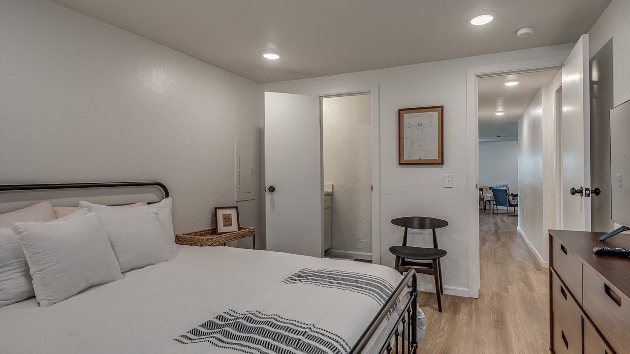 Photo of Bedroom in Eufaula