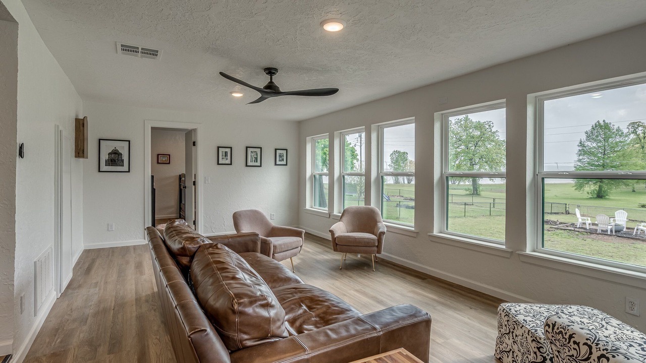 Photo of Livingroom in Eufaula