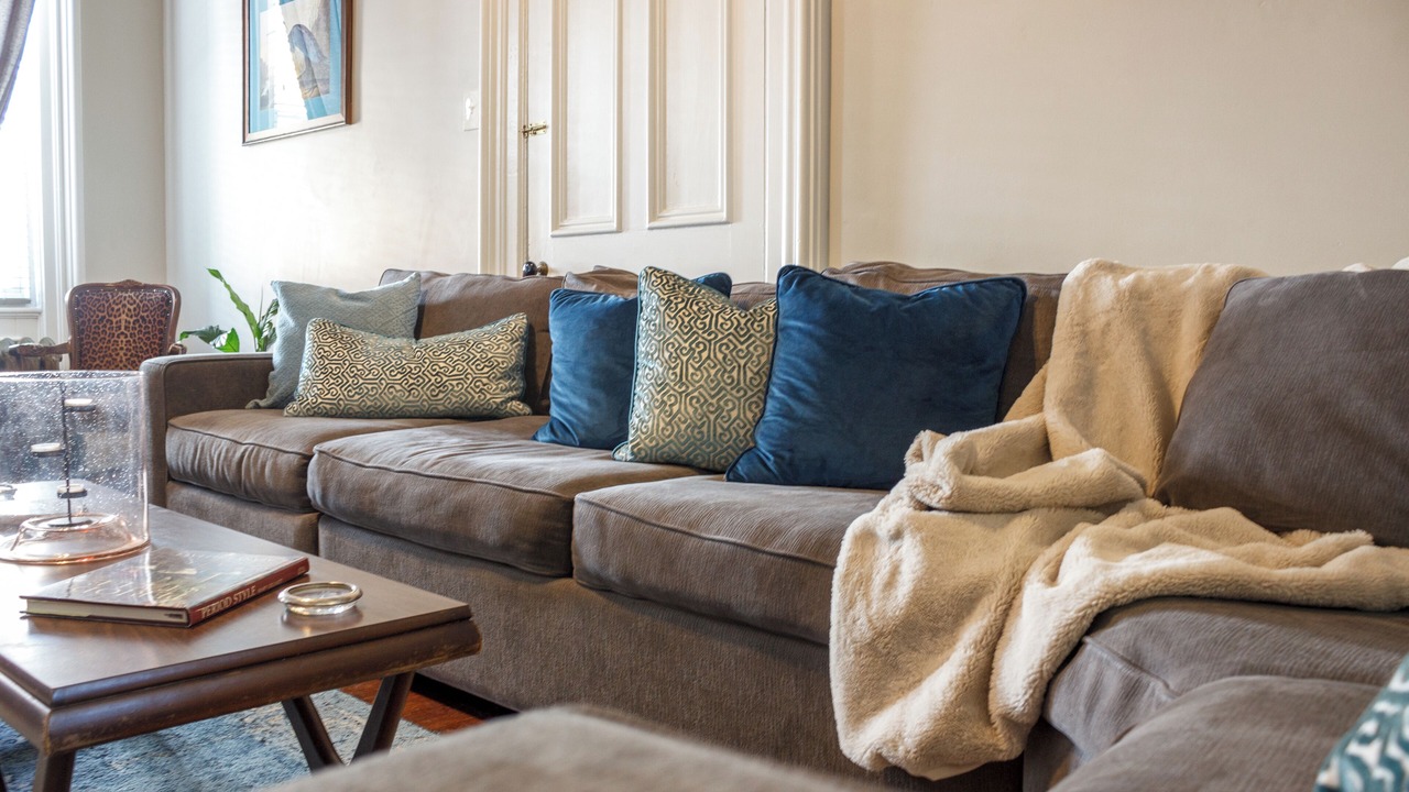 Photo of Livingroom in Pittsburgh