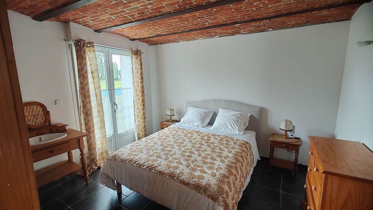 Photo of Bedroom in La Chapelle-d'Armentieres