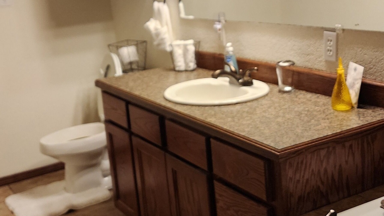 Photo of Bathroom in Stringtown