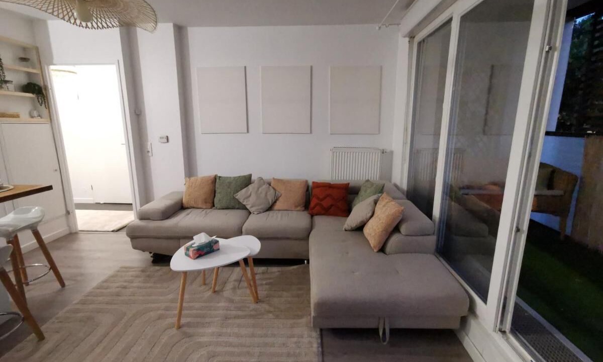 Photo of Livingroom in Bondy