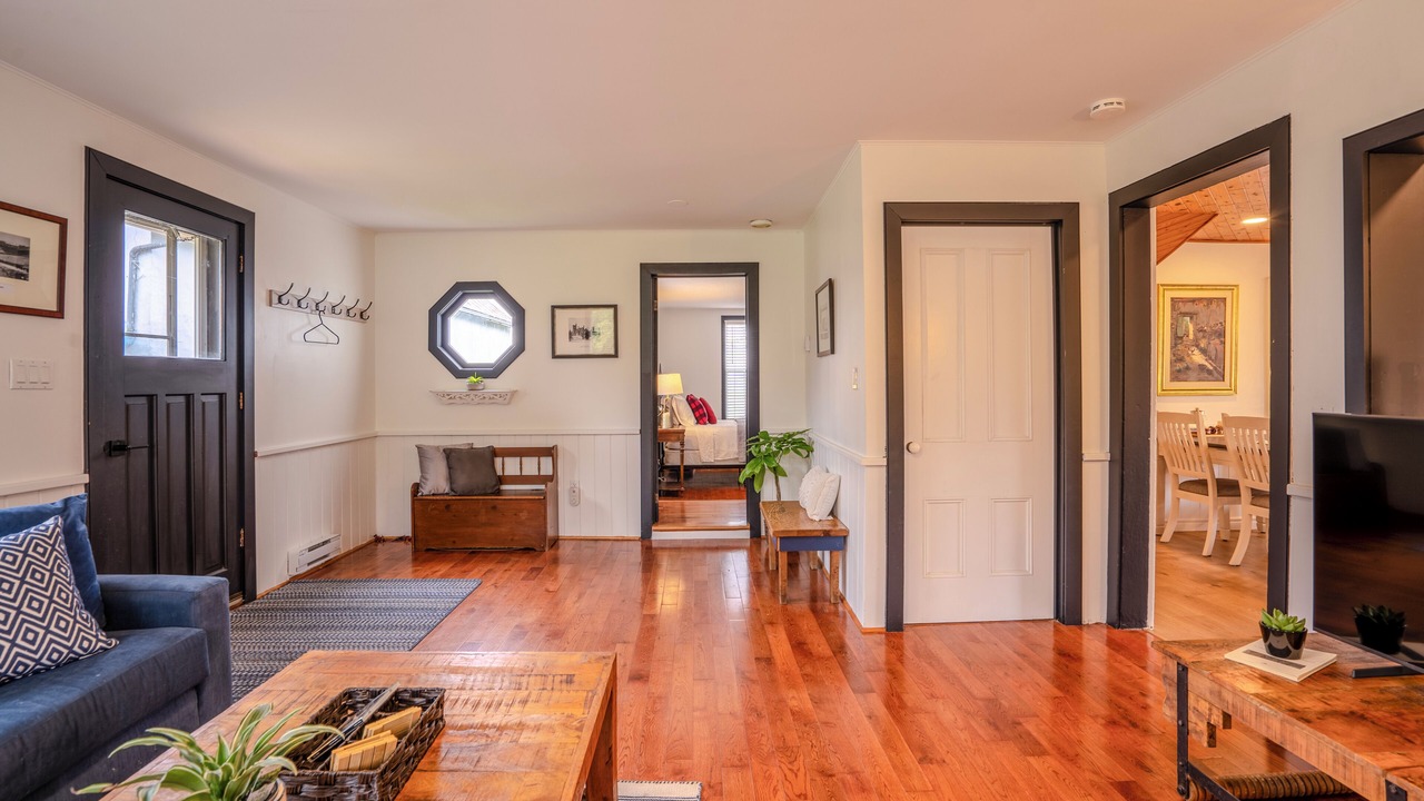Photo of Livingroom in Vaughan