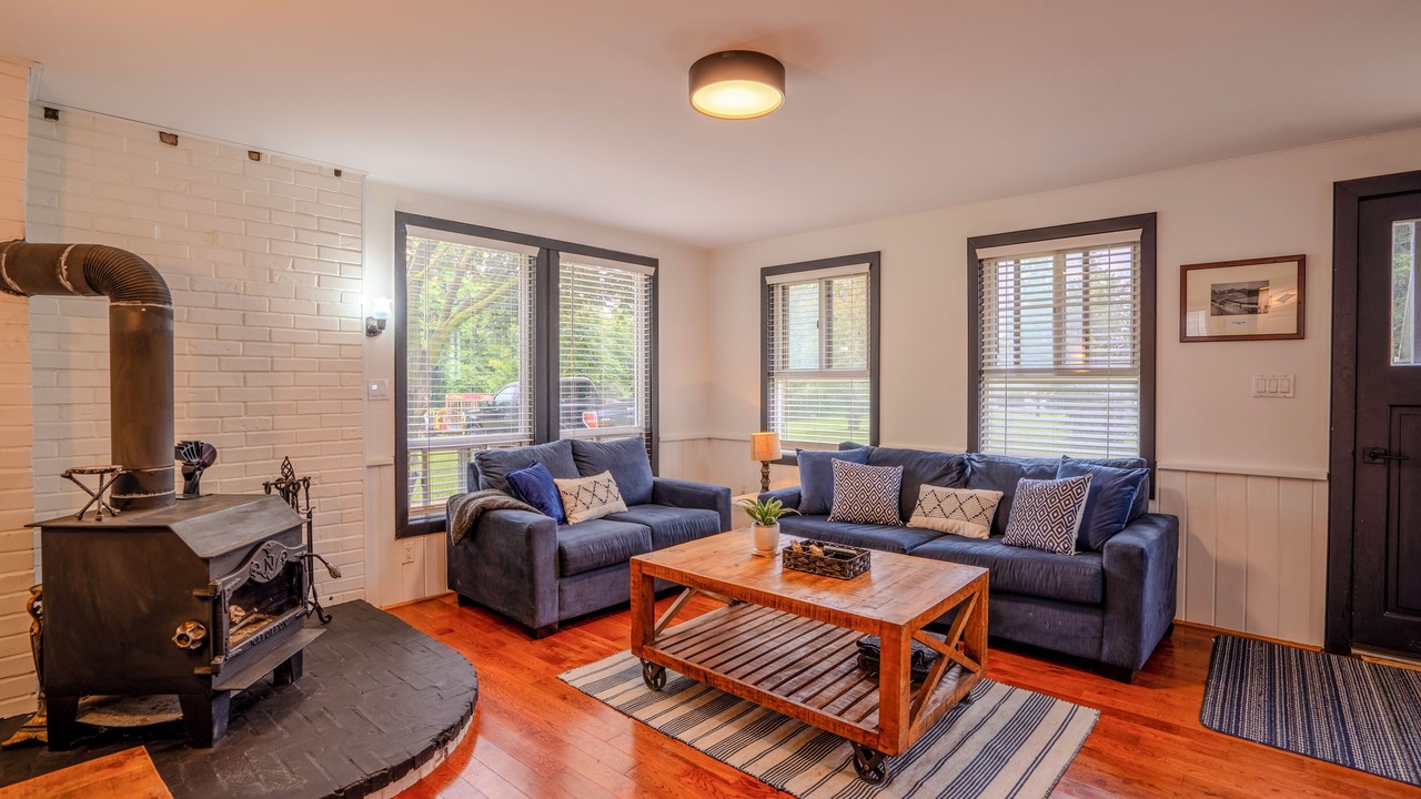 Photo of Livingroom in Vaughan