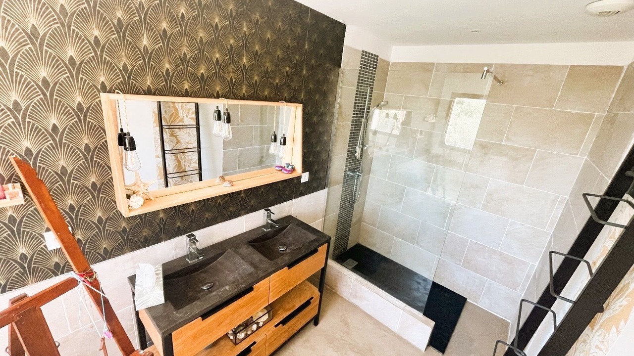 Photo of Bathroom in Boisseron