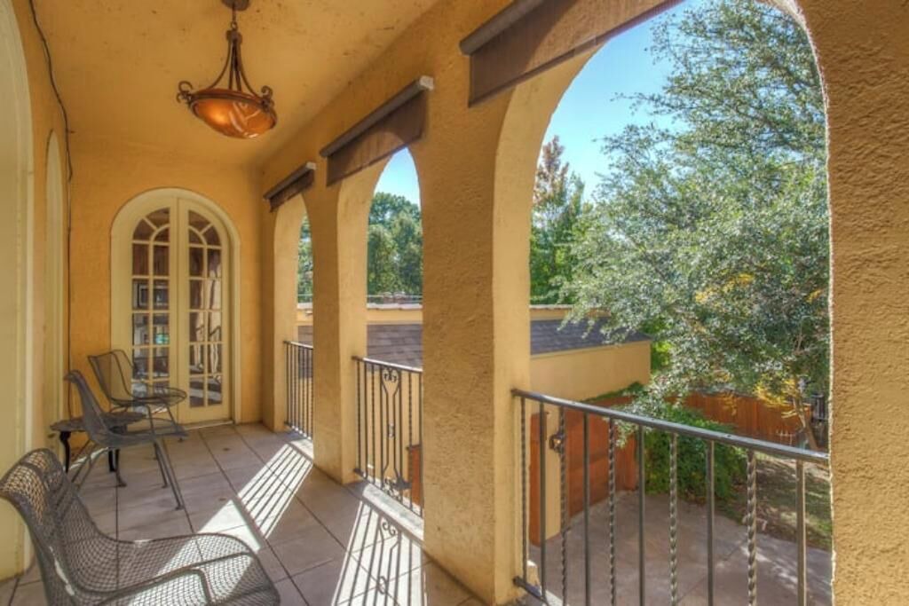 Photo of Patio Balcony in Maple Ridge