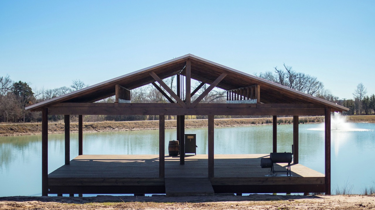 Photo of Outdoor in Edom