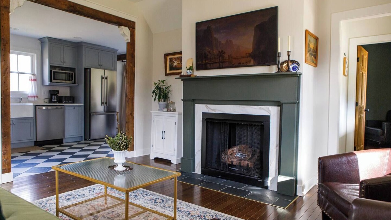 Photo of Livingroom in Goode