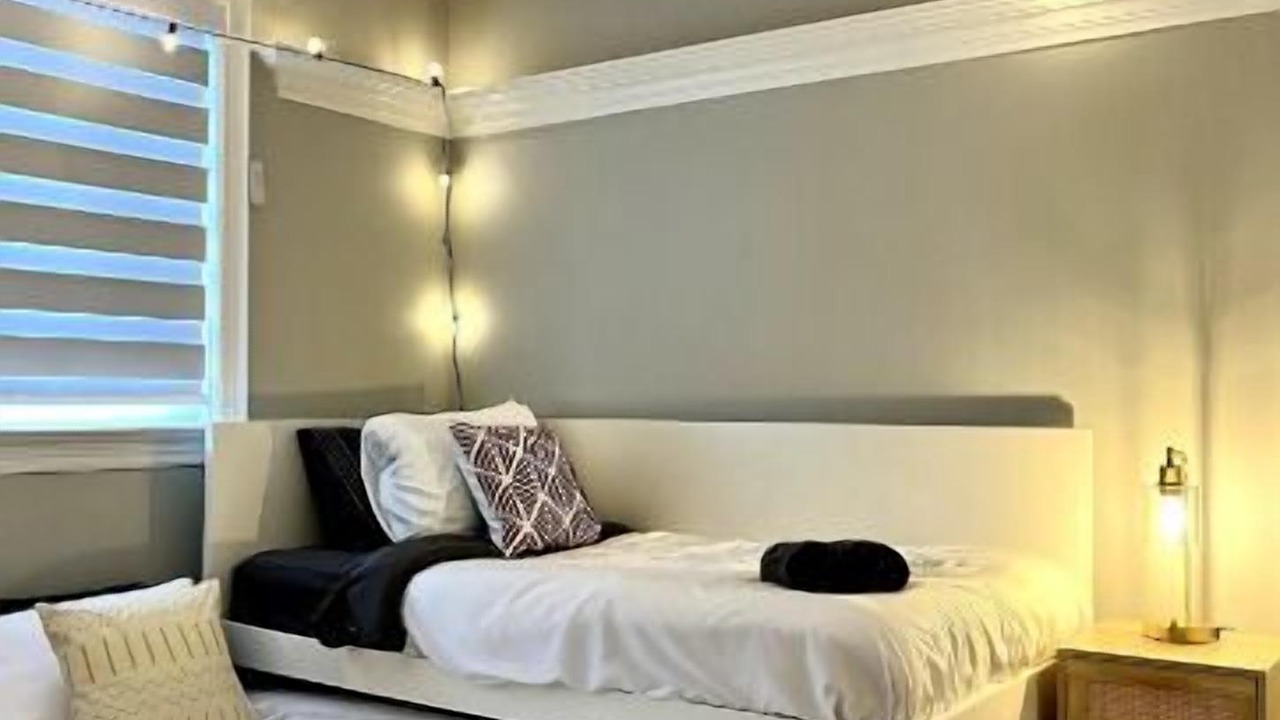 Photo of Bedroom in Bathurst Manor