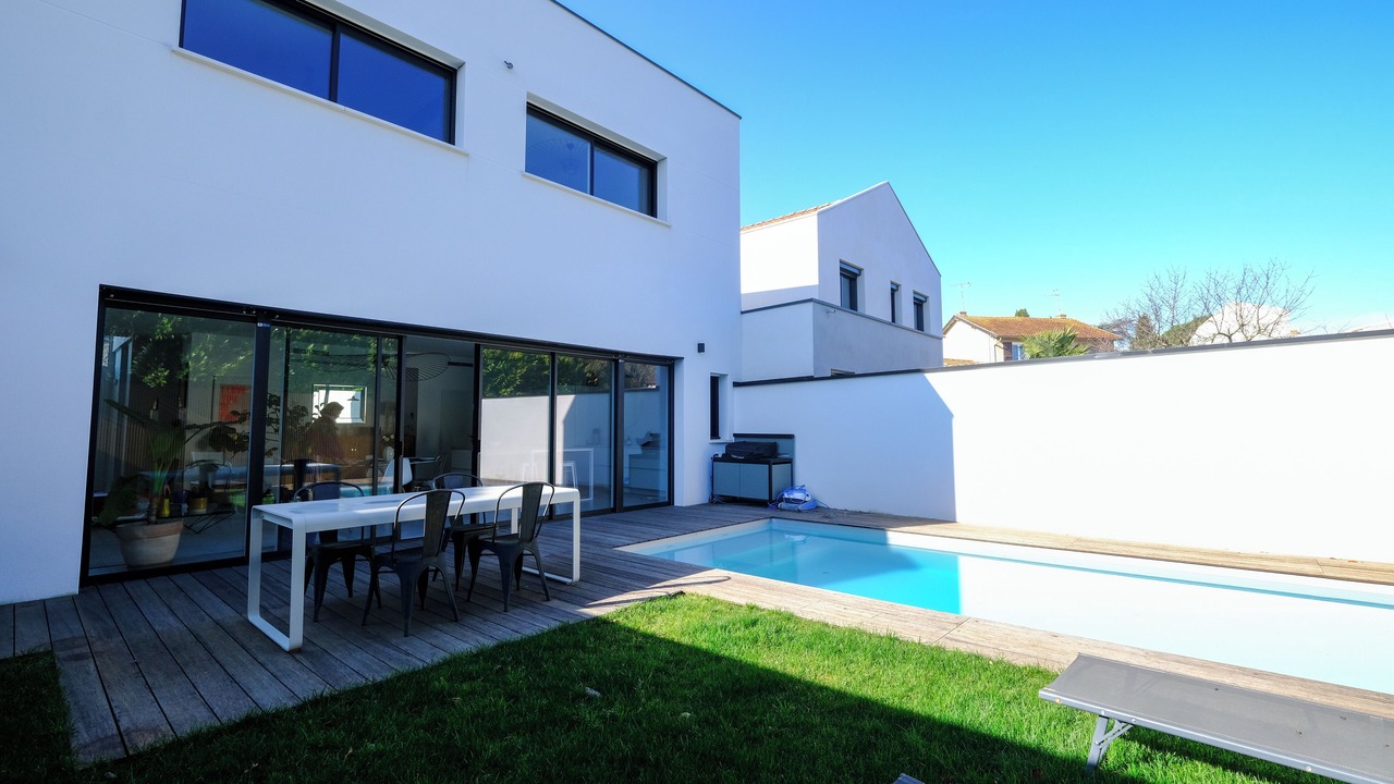 Photo of Outdoor in Cote Pavee