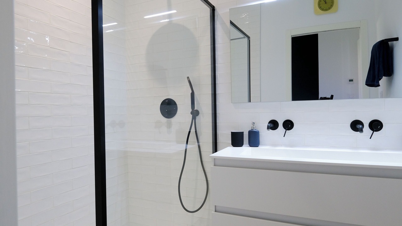 Photo of Bathroom in Cote Pavee