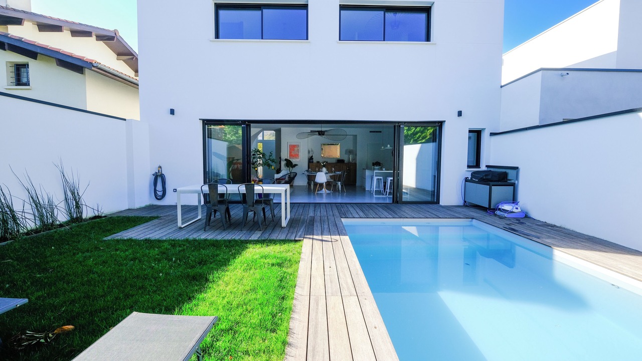 Photo of Outdoor in Cote Pavee
