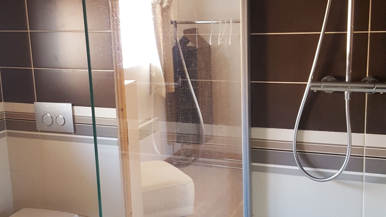 Photo of Bathroom in Saint-Sulpice-de-Ruffec