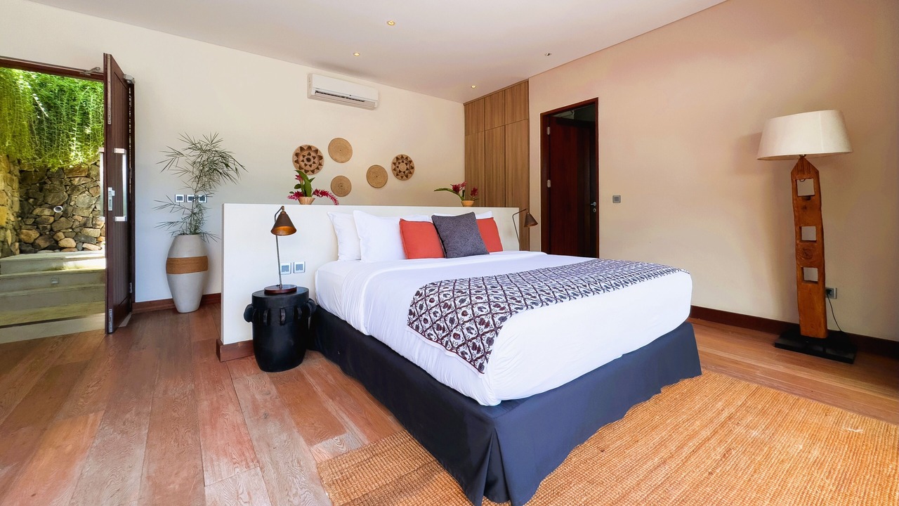 Photo of Bedroom in Selong Belanak