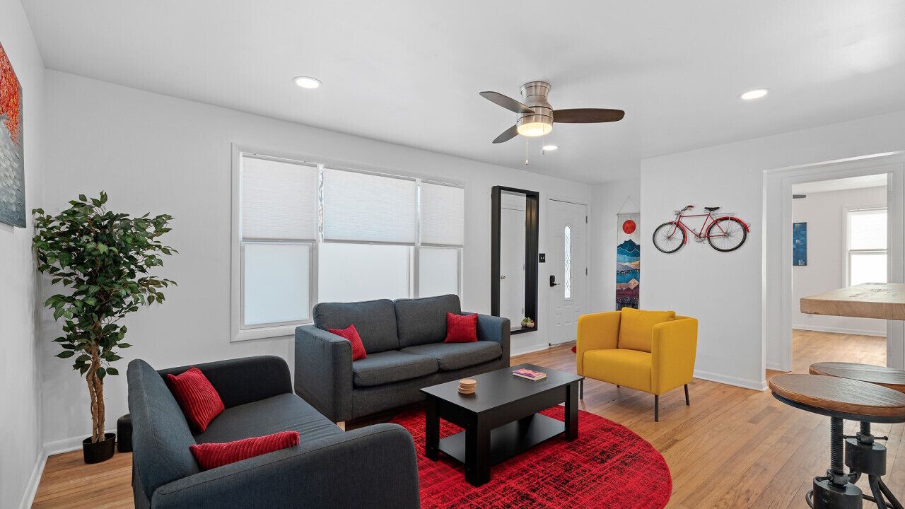 Photo of Livingroom in Overland Park