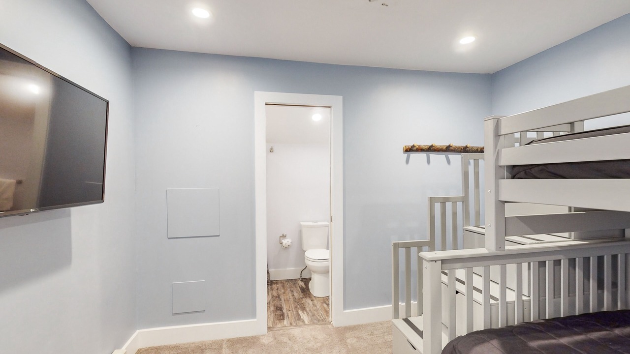 Photo of Bedroom in White Haven