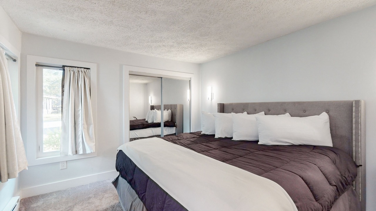 Photo of Bedroom in White Haven