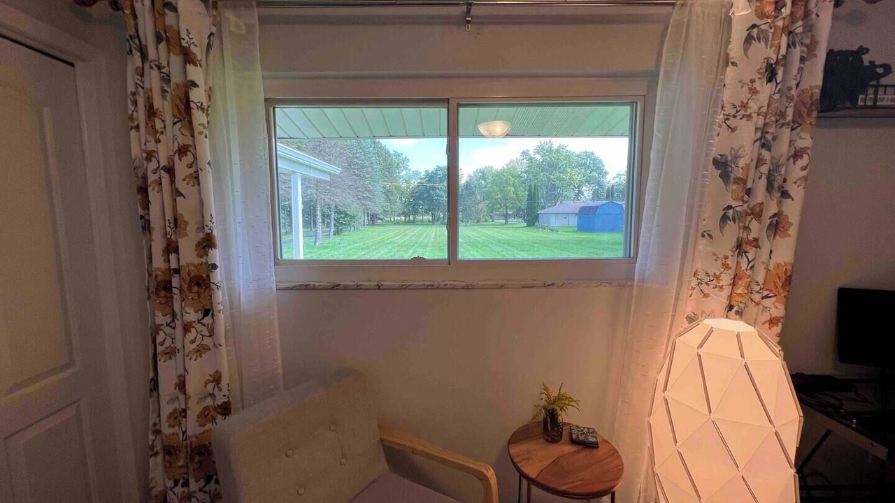 Photo of Livingroom in Canton