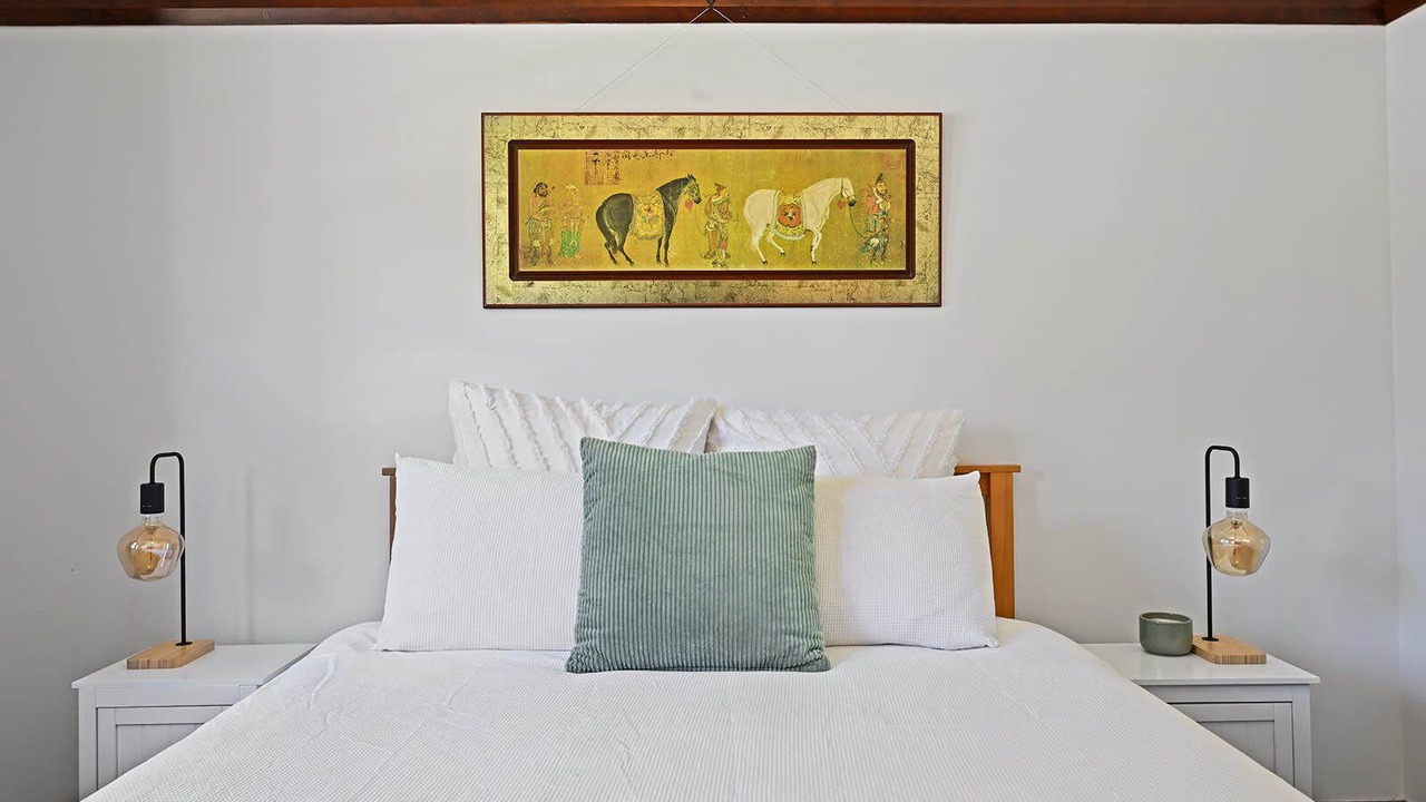 Photo of Others in Orange