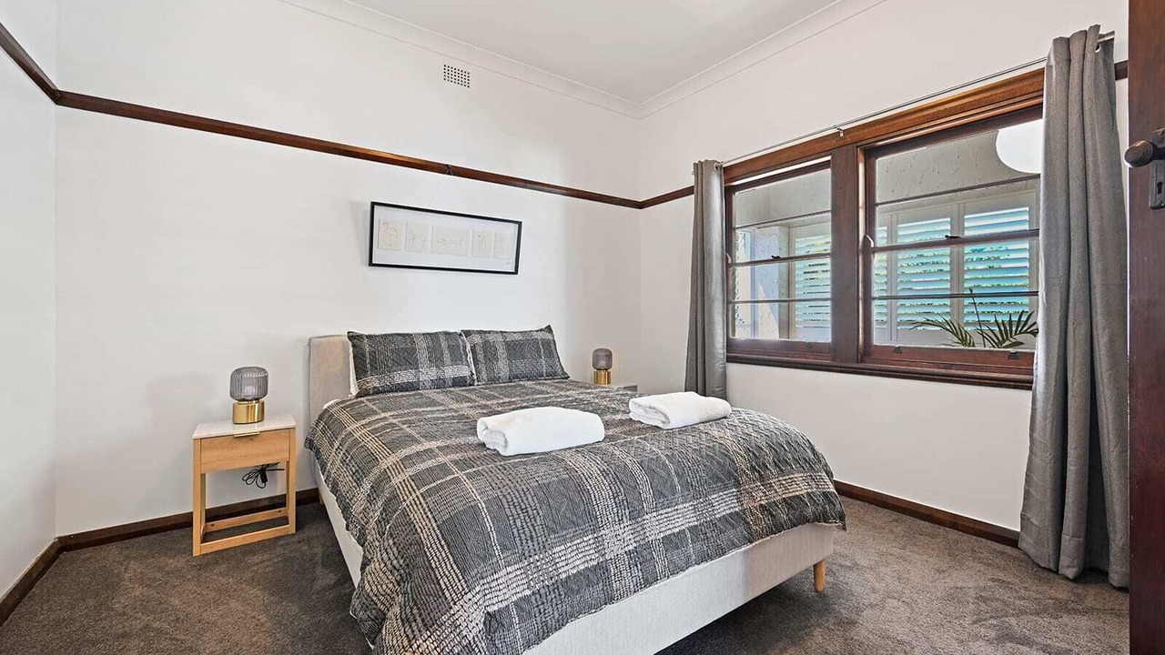 Photo of Others in Orange