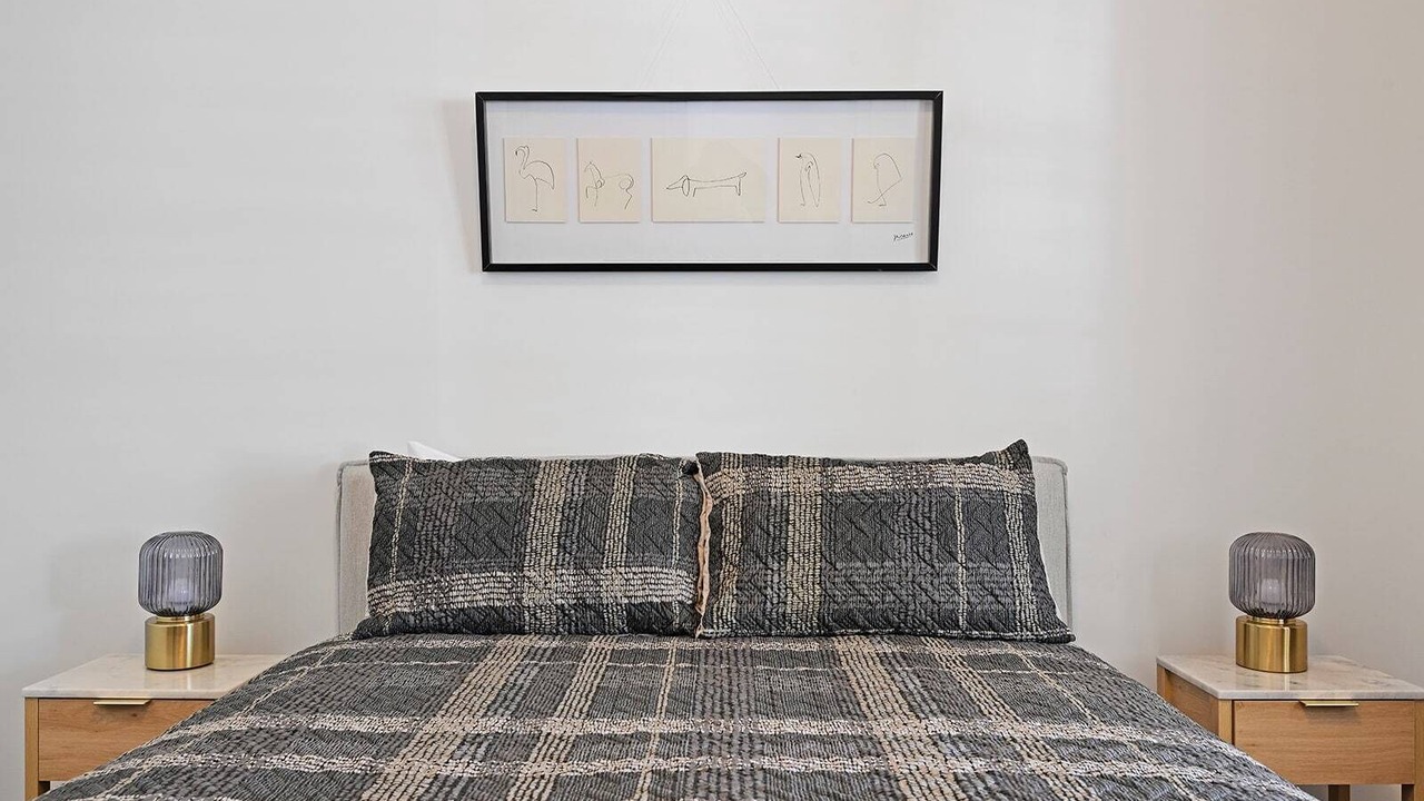 Photo of Others in Orange