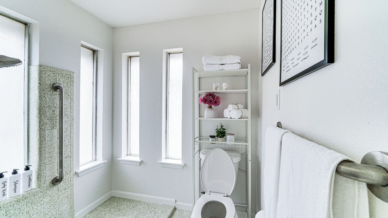 Photo of Bathroom in North San Antonio - SAT