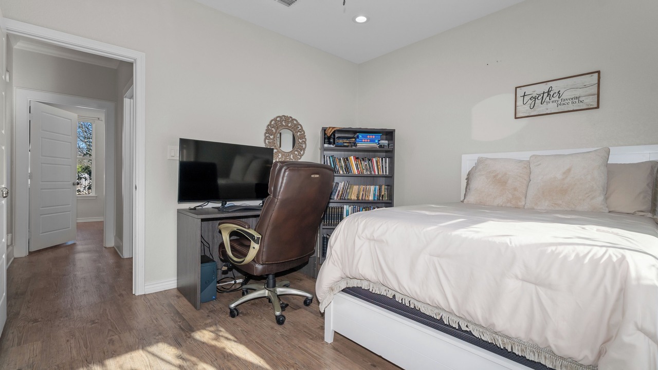 Photo of Bedroom in Bullard