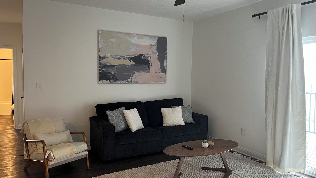 Photo of Livingroom in Whitestown
