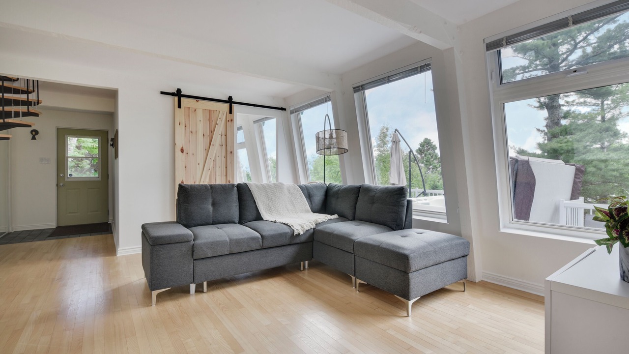 Photo of Livingroom in Baie-St-Paul