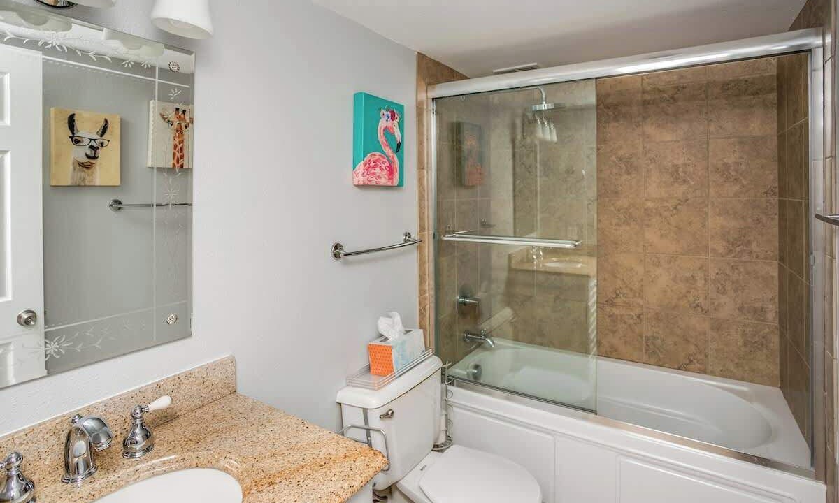 Photo of Bathroom in Gearhart