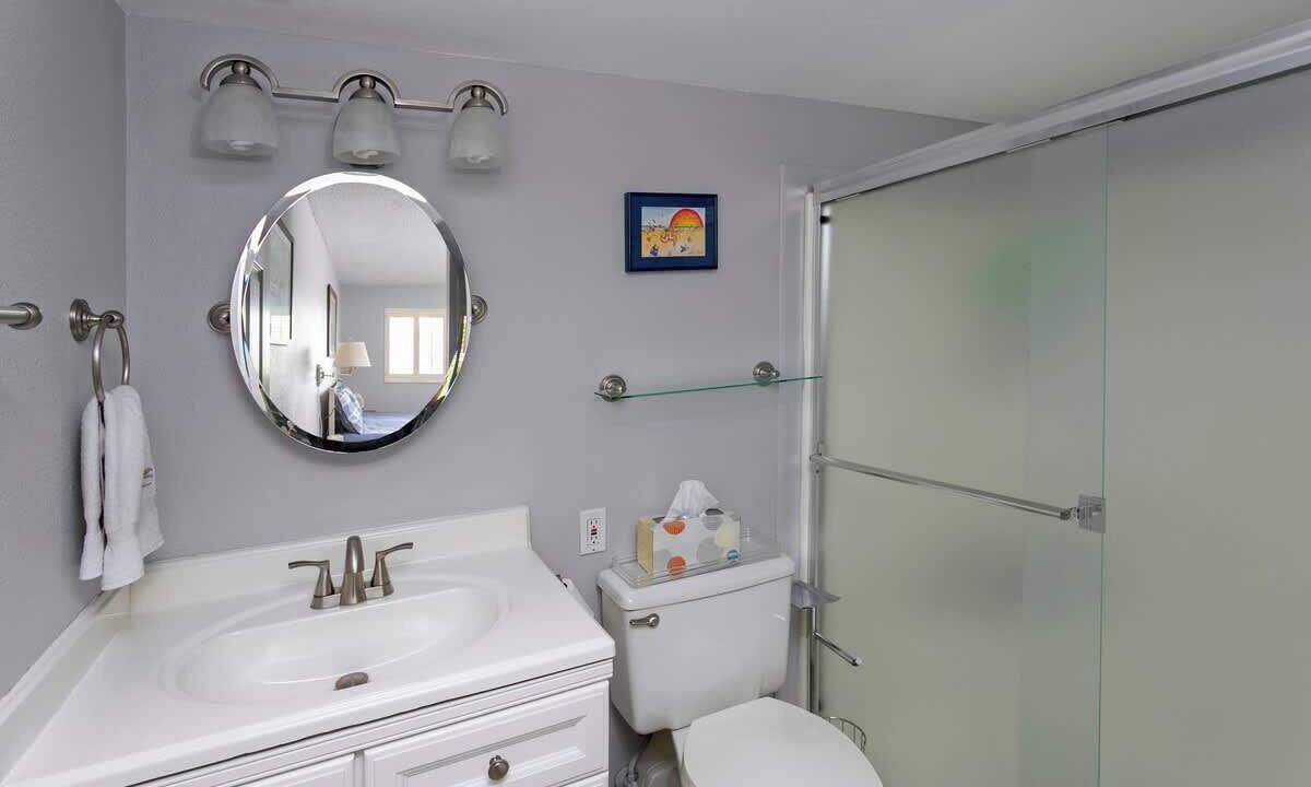 Photo of Bathroom in Gearhart