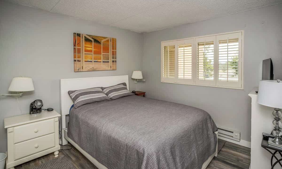 Photo of Bedroom in Gearhart