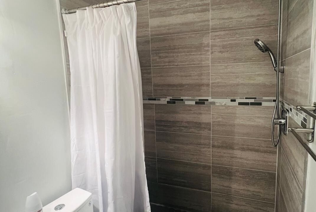 Photo of Bathroom in Miami Gardens