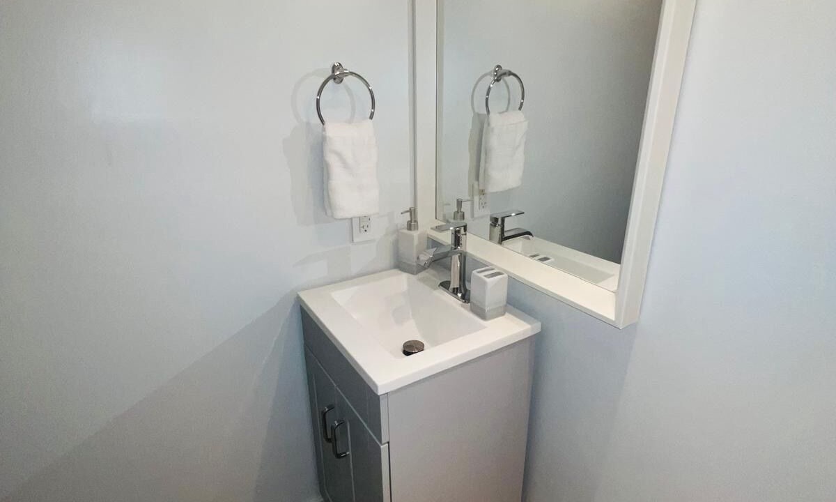 Photo of Bathroom in Miami Gardens