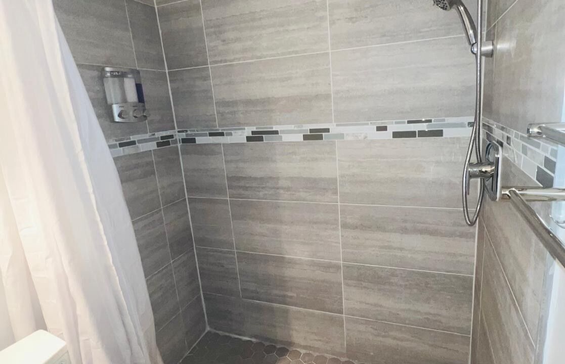 Photo of Bathroom in Miami Gardens