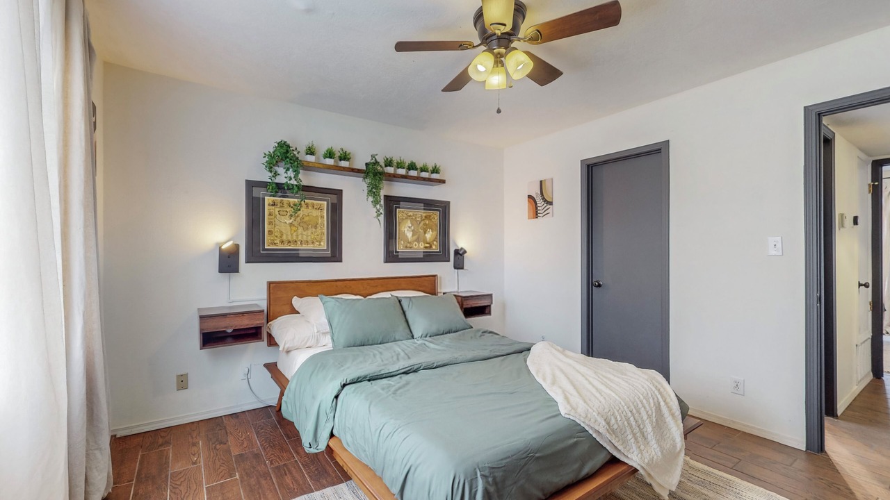 Photo of Bedroom in Northeast Heights