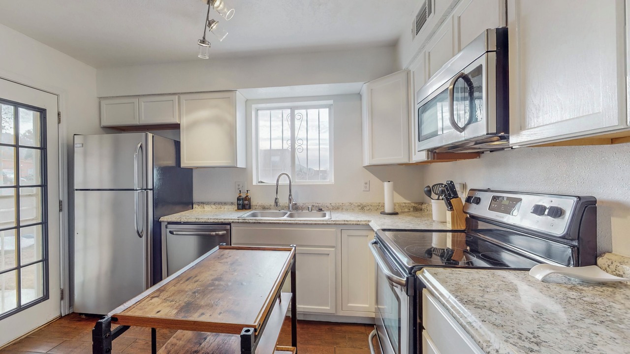 Photo of Kitchen in Northeast Heights