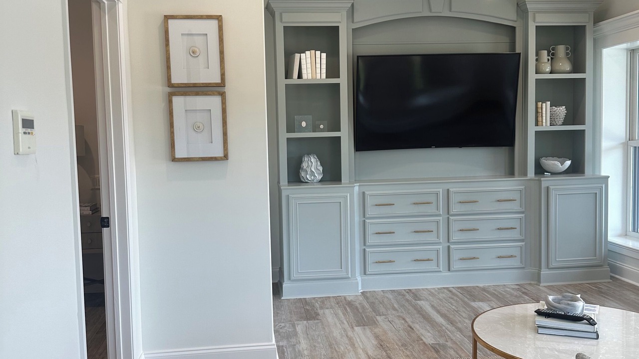 Photo of Livingroom in Ruth