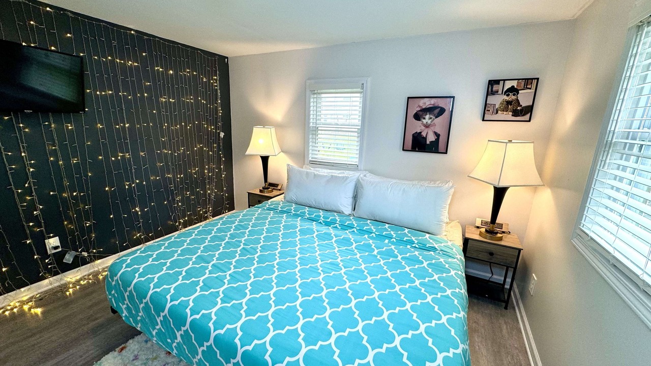 Photo of Bedroom in Avon Lake