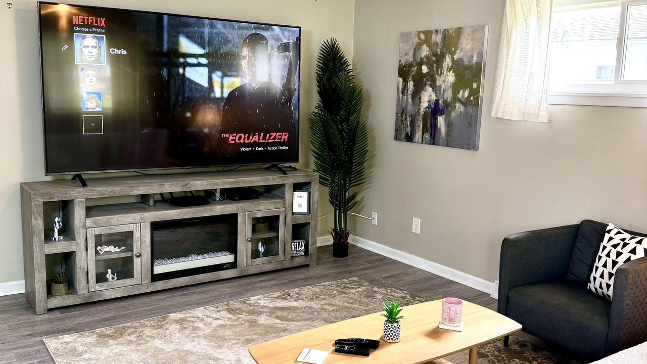 Photo of Livingroom in Avon Lake