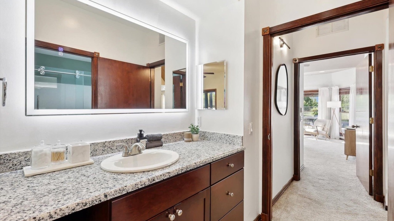 Photo of Bathroom in Ponder