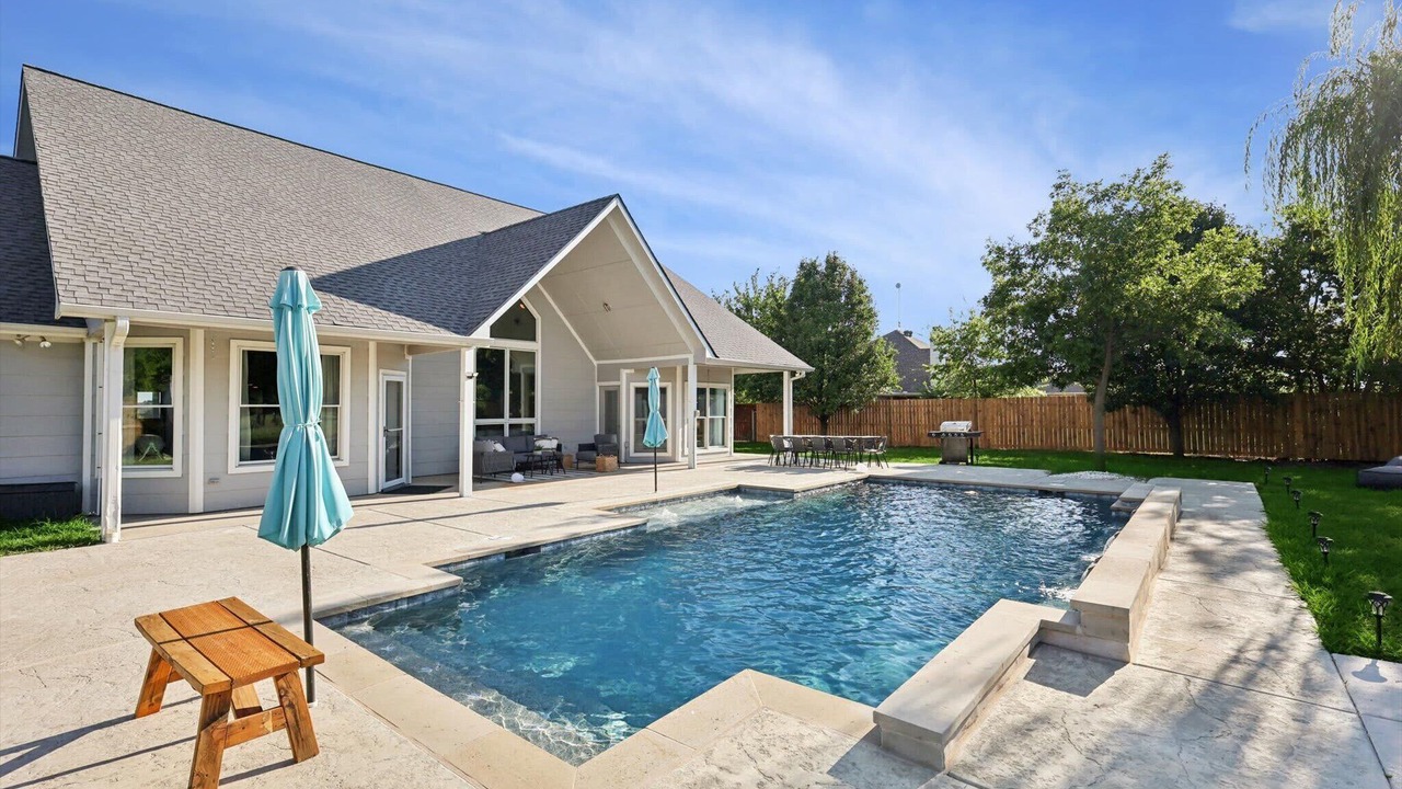 Photo of Outdoor in Ponder