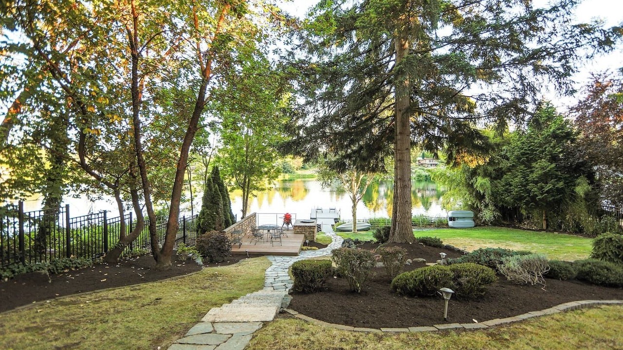 Photo of Outdoor in Lakeland North