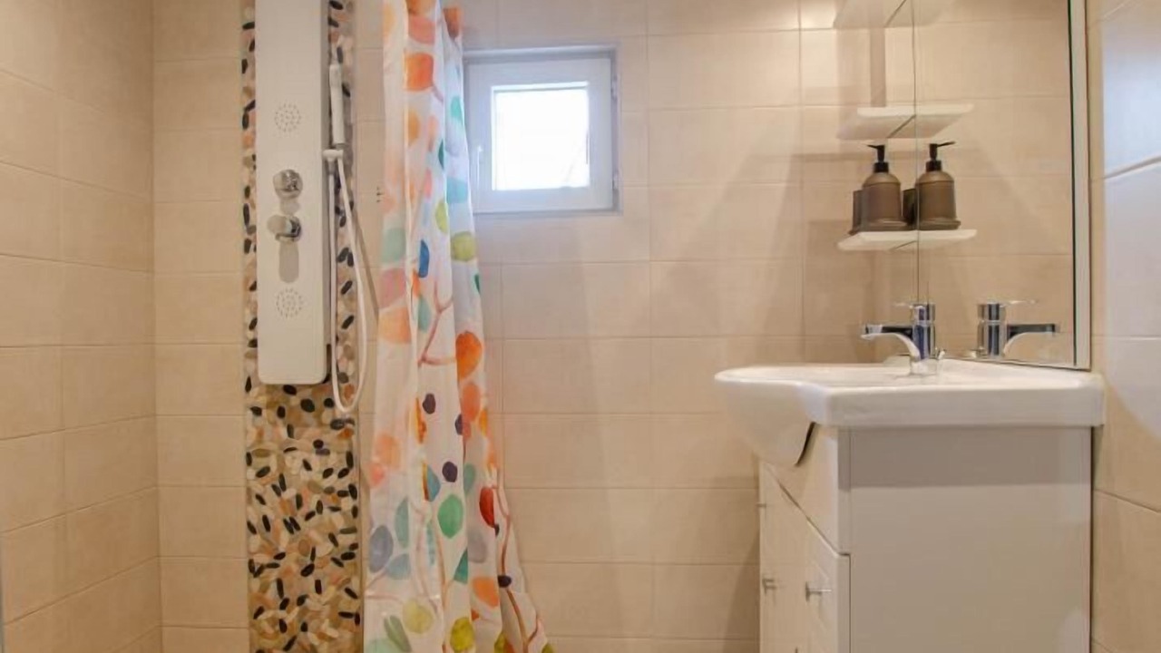 Photo of Others in Brevonnes